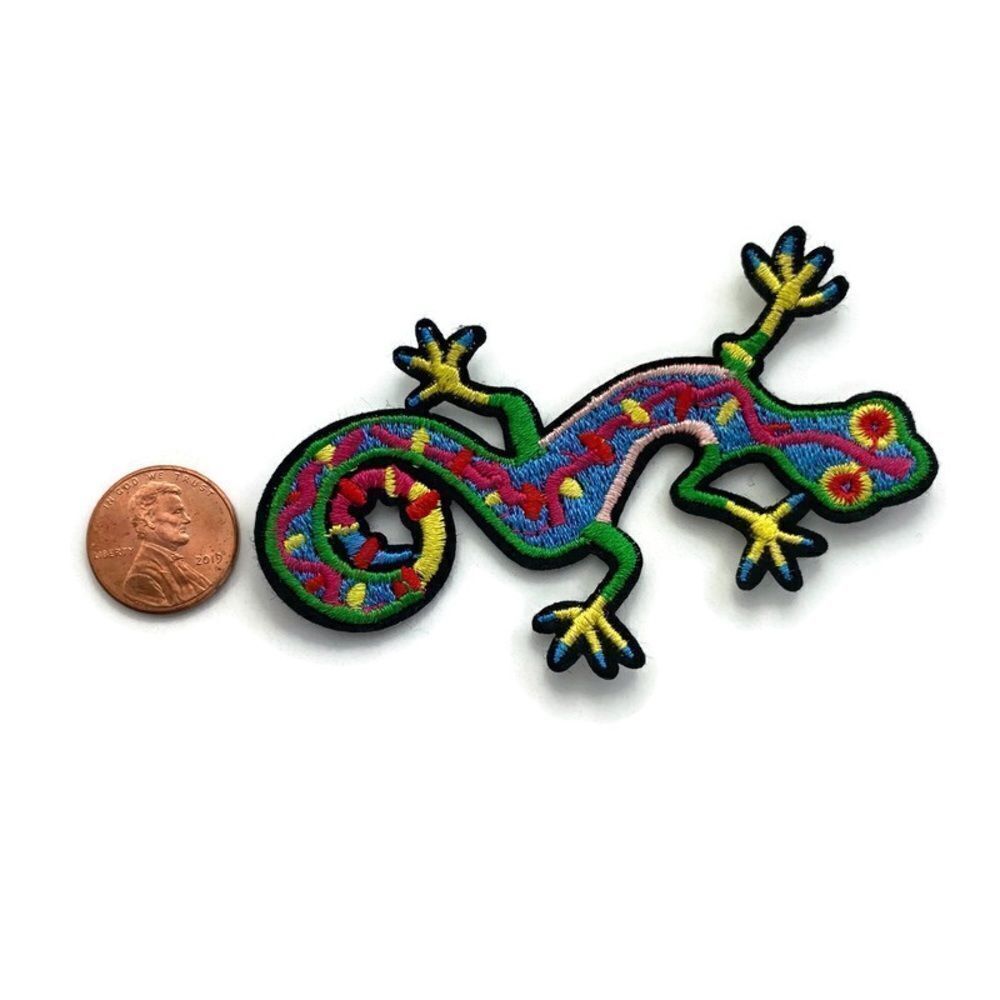 Colorful Gecko Embroidered Patch - Picture 2 of 4
